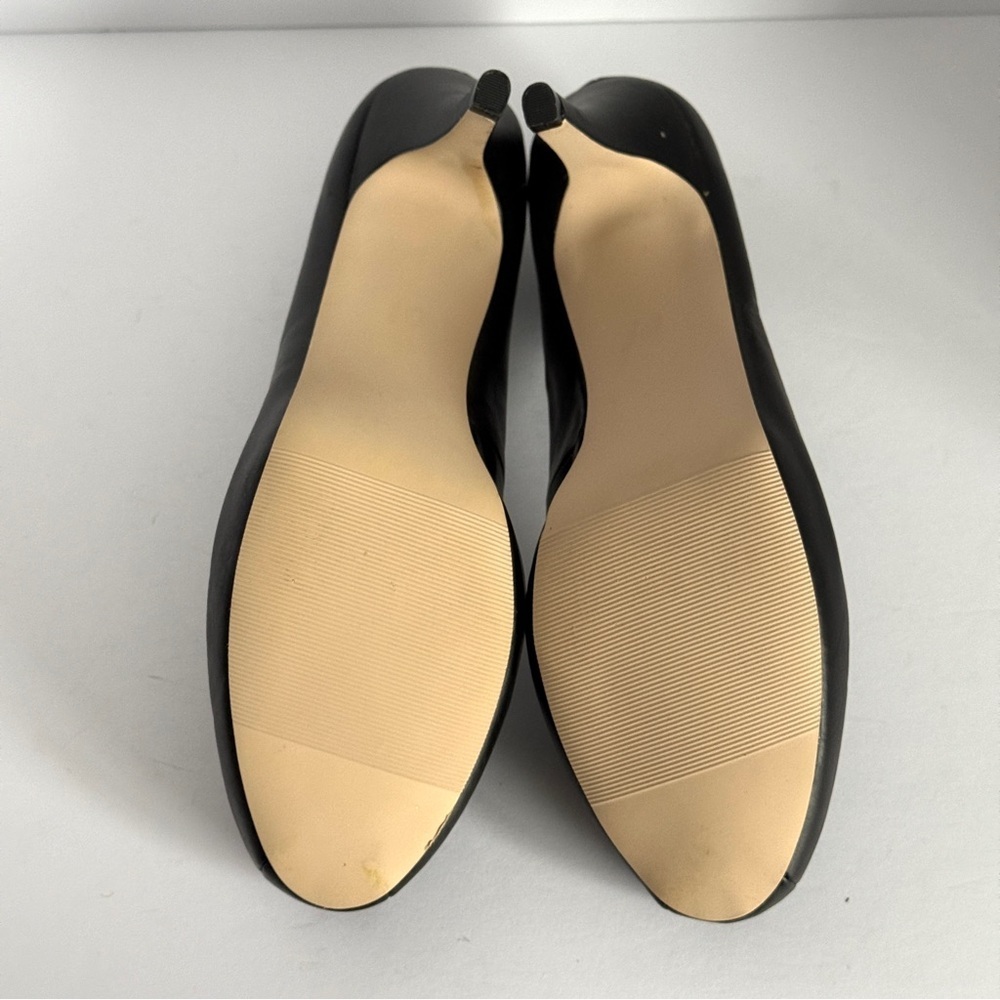 Madden Girl Getta Round Toe Classic Platform Heels Size 10 - Picture 13 of 13